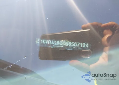 2022 Jeep Grand Cherokee Limited 4X2 from USA, damaged, VIN 1C4RJGBG4N8567134